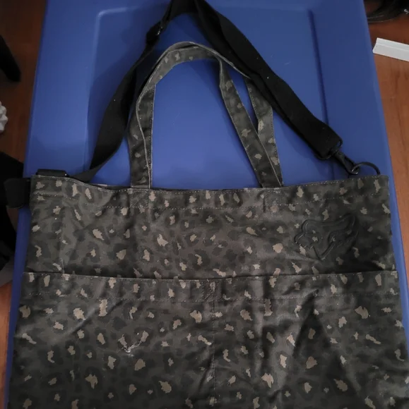 FOX BAG - Picture 1 of 9